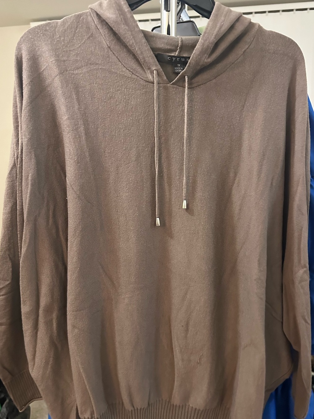 Cyrus Hoodie Sweater in Taupe Brown